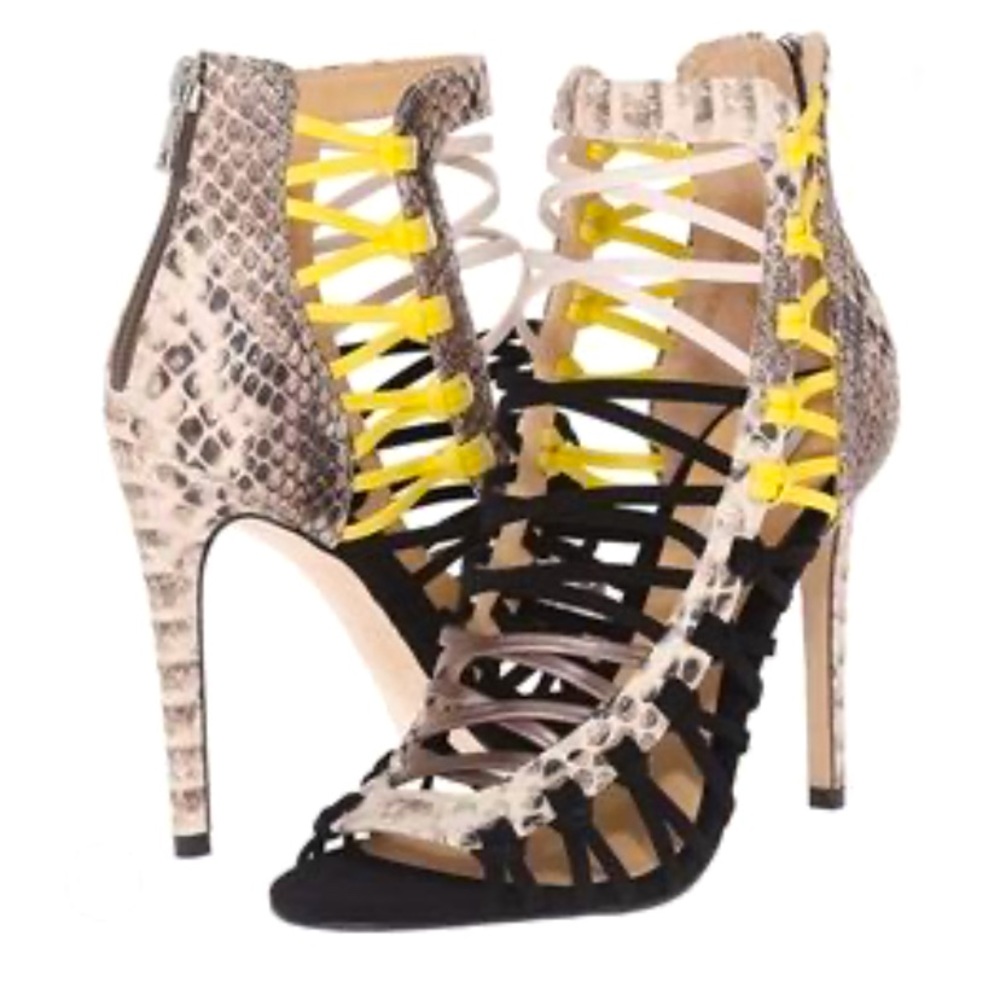 Steve Madden Sleik Sandals size 8